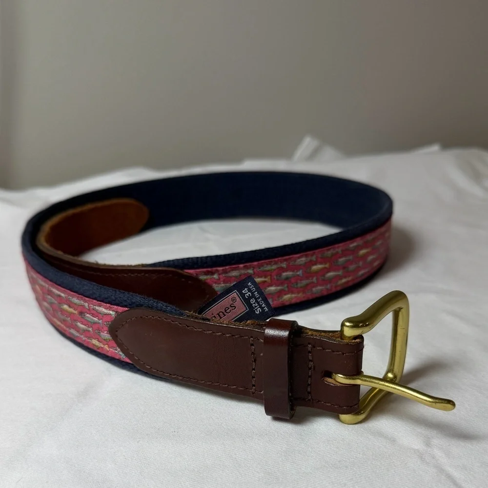 Vineyard Vines Size 34 Leather Canvas Brown and Pink All Over Fish Pattern Belt